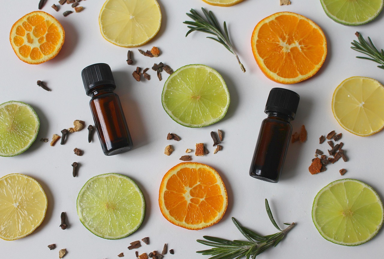 découvrez les bienfaits des huiles essentielles : des solutions naturelles pour votre bien-être. explorez leur utilisation en aromathérapie, leurs propriétés apaisantes et revitalisantes, ainsi que des conseils pratiques pour les intégrer dans votre quotidien.