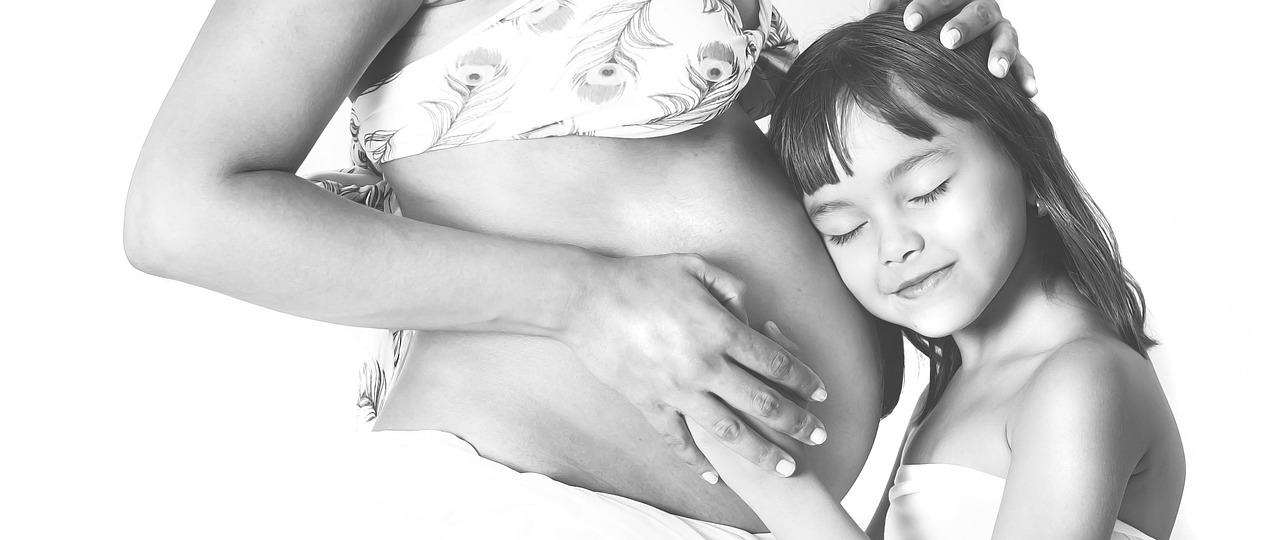 tout savoir sur la grossesse : conseils, symptômes, suivi médical et bien-être pour accompagner chaque étape de votre future maternité.