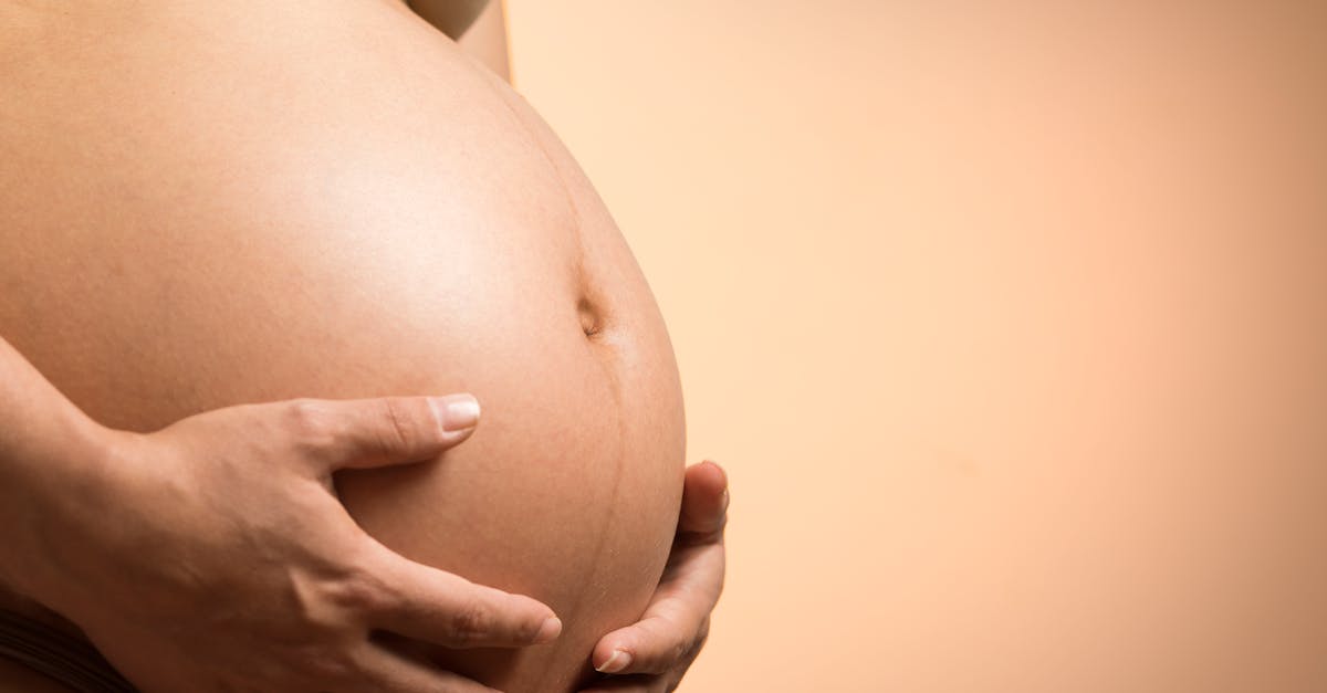 Soutien à l’accouchement : comment accompagner la future mère pendant le travail