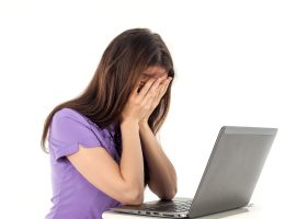 découvrez les causes et solutions de la fatigue quotidienne. apprenez à identifier les signes de l'épuisement physique et mental, et explorez des conseils pratiques pour retrouver votre énergie et améliorer votre bien-être.