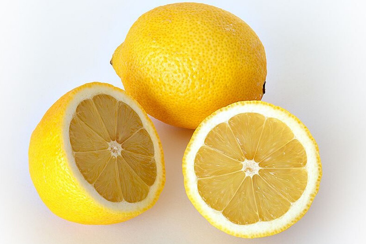 découvrez les bienfaits des vitamines pour votre santé et votre bien-être. explorez notre guide complet sur les différentes vitamines, leurs sources naturelles et leur rôle essentiel dans le fonctionnement de votre organisme.