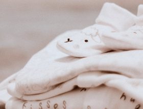 découvrez notre sélection d'indispensables pour bébés, comprenant tout ce dont vous avez besoin pour prendre soin de votre petit trésor. des vêtements aux accessoires, trouvez les meilleurs produits pour assurer le confort et le bien-être de votre enfant.