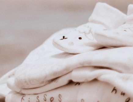 découvrez notre sélection d'indispensables pour bébés, comprenant tout ce dont vous avez besoin pour prendre soin de votre petit trésor. des vêtements aux accessoires, trouvez les meilleurs produits pour assurer le confort et le bien-être de votre enfant.