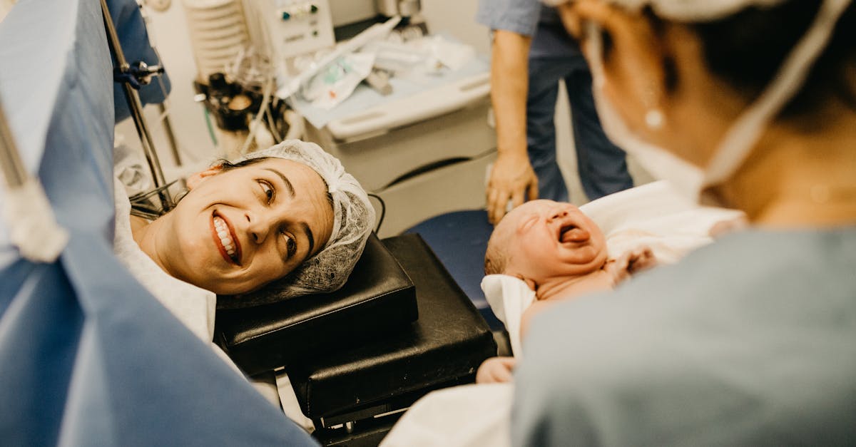 découvrez tout ce qu'il faut savoir sur l'accouchement à l'hôpital : avantages, préparation, étapes du processus et conseils pour vivre cette expérience unique en toute sérénité.