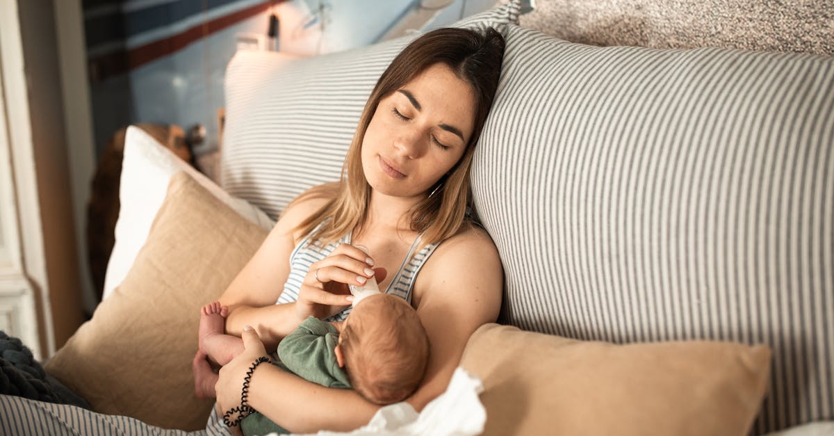 découvrez les bienfaits des massages prénataux pour une grossesse sereine et relaxante. offrez-vous un moment de douceur et de bien-être, tout en soulageant les tensions et en favorisant le lien avec votre bébé.