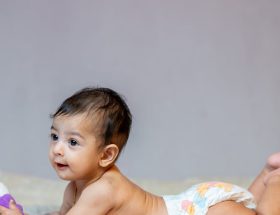 découvrez notre sélection de sacs à couches alliant style et fonctionnalité. idéals pour les parents en déplacement, nos sacs à couches offrent un espace optimisé pour tous les essentiels de bébé tout en étant élégants et pratiques.