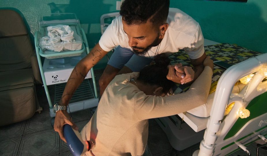 découvrez des méthodes innovantes pour un accouchement sans douleur. apprenez des techniques de relaxation et des approches naturelles pour vivre cet événement unique avec sérénité et confiance. transformez votre expérience de la maternité grâce à des conseils d'experts.