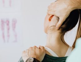 découvrez des stratégies efficaces pour la gestion de la douleur, incluant des techniques innovantes, des thérapies alternatives et des conseils pratiques pour améliorer votre qualité de vie.