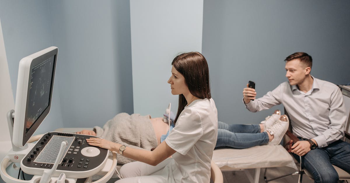 découvrez l'importance d'une consultation médicale pendant la grossesse. nos experts vous accompagnent tout au long de votre parcours, en vous fournissant des conseils personnalisés pour assurer la santé de votre bébé et de vous-même.