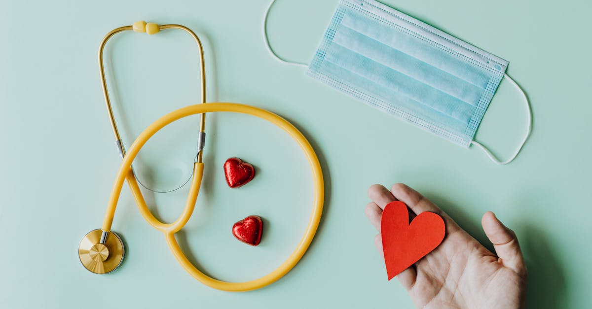 découvrez les essentiels à emporter dans votre sac de maternité pour accueillir votre nouveau-né ! notre guide complet vous aide à ne rien oublier, des vêtements de bébé aux produits de soins, en passant par vos propres besoins pour un séjour à l'hôpital confortable et sécurisé.