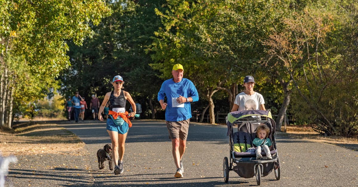 découvrez nos poussettes de jogging conçues pour allier confort et performance. parfaites pour les parents actifs, elles offrent une expérience de course fluide tout en garantissant la sécurité de votre enfant. idéales pour les sorties en plein air !