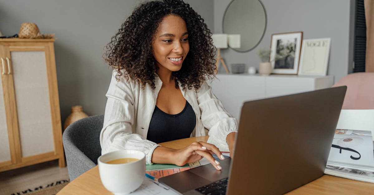 découvrez moms network, une communauté dynamique dédiée aux mamans. partagez vos expériences, trouvez des conseils pratiques et connectez-vous avec d'autres mères pour créer des liens uniques et enrichissants. rejoignez-nous pour un soutien inestimable et des ressources adaptées à chaque étape de la maternité.