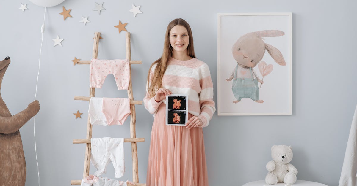 découvrez l'accouchement physiologique, une approche naturelle qui favorise le bien-être de la mère et de l'enfant. apprenez-en plus sur les techniques, les bénéfices et les processus impliqués pour vivre une expérience d'accouchement sereine et respectueuse.