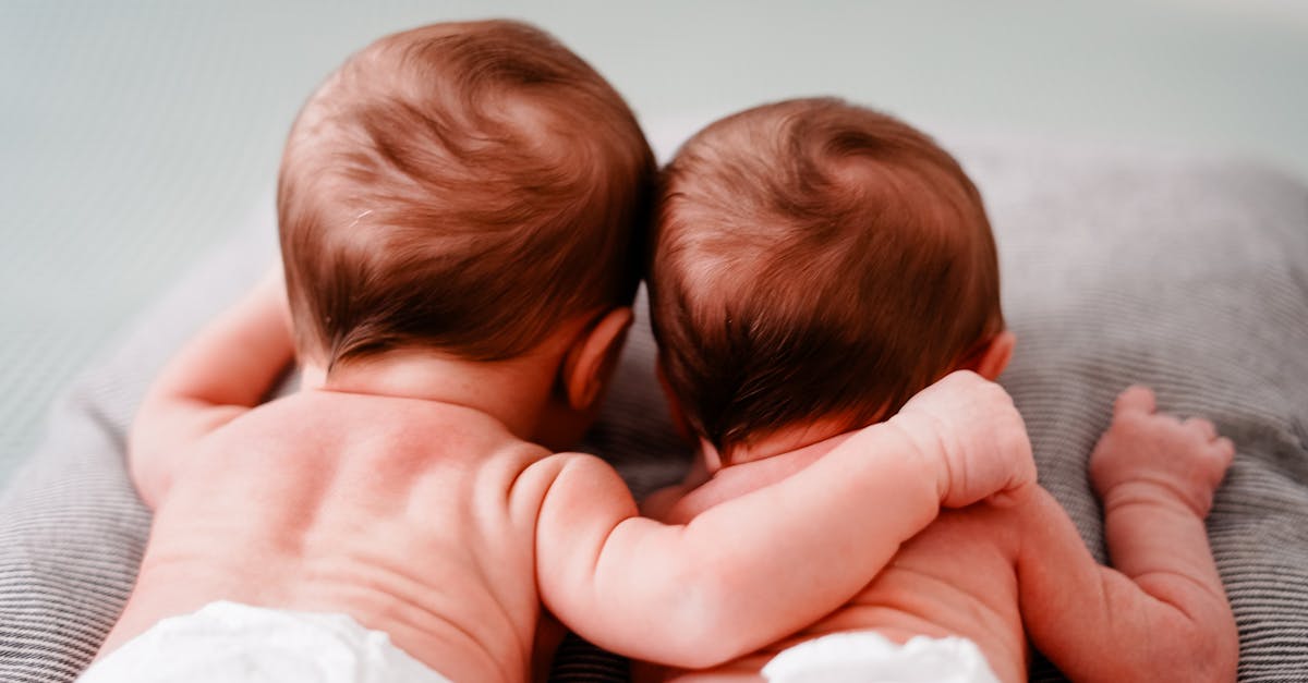 découvrez des témoignages authentiques et inspirants de parents partageant leurs histoires de naissance. lisez des récits variés pour vous préparer, vous informer et vous émouvoir autour de l’expérience de l’accouchement.