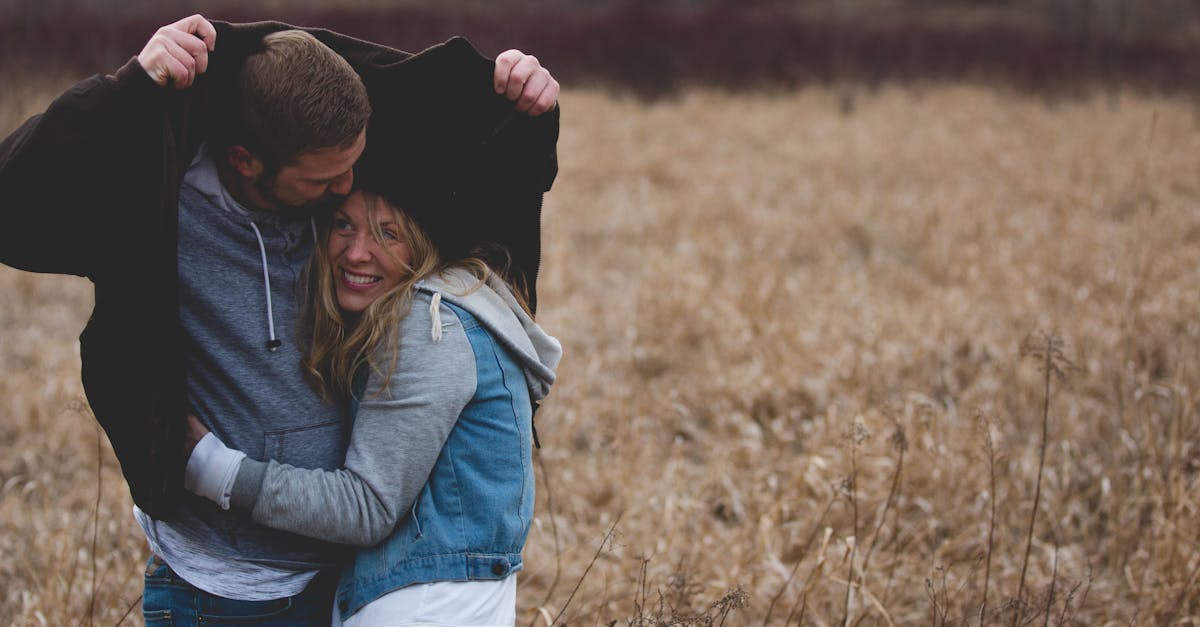 trouvez l'amour ou de nouvelles rencontres grâce à nos conseils et astuces sur le dating. découvrez des idées pour réussir vos rendez-vous et des profils adaptés à vos envies !