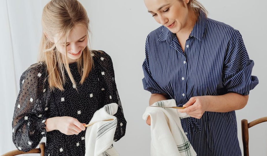 découvrez des conseils pratiques et astuces pour organiser et réaliser efficacement les tâches ménagères au quotidien. simplifiez votre routine domestique grâce à nos méthodes éprouvées.