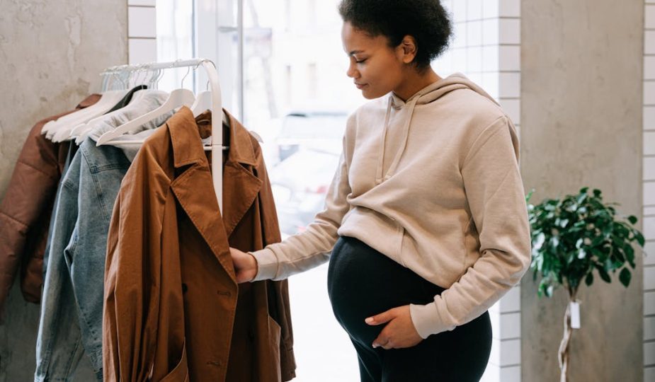 découvrez les dernières tendances de la mode maternité : vêtements confortables, élégants et adaptés à chaque étape de la grossesse pour rester stylée en attendant bébé.
