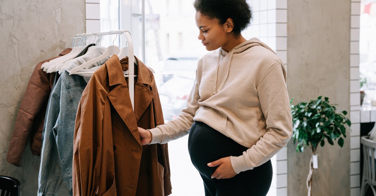 découvrez les dernières tendances de la mode maternité : vêtements confortables, élégants et adaptés à chaque étape de la grossesse pour rester stylée en attendant bébé.