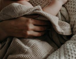 découvrez des conseils, des récits et des ressources inspirantes autour de la maternité. guidez-vous à travers les défis et les joies de la motherhood au quotidien.