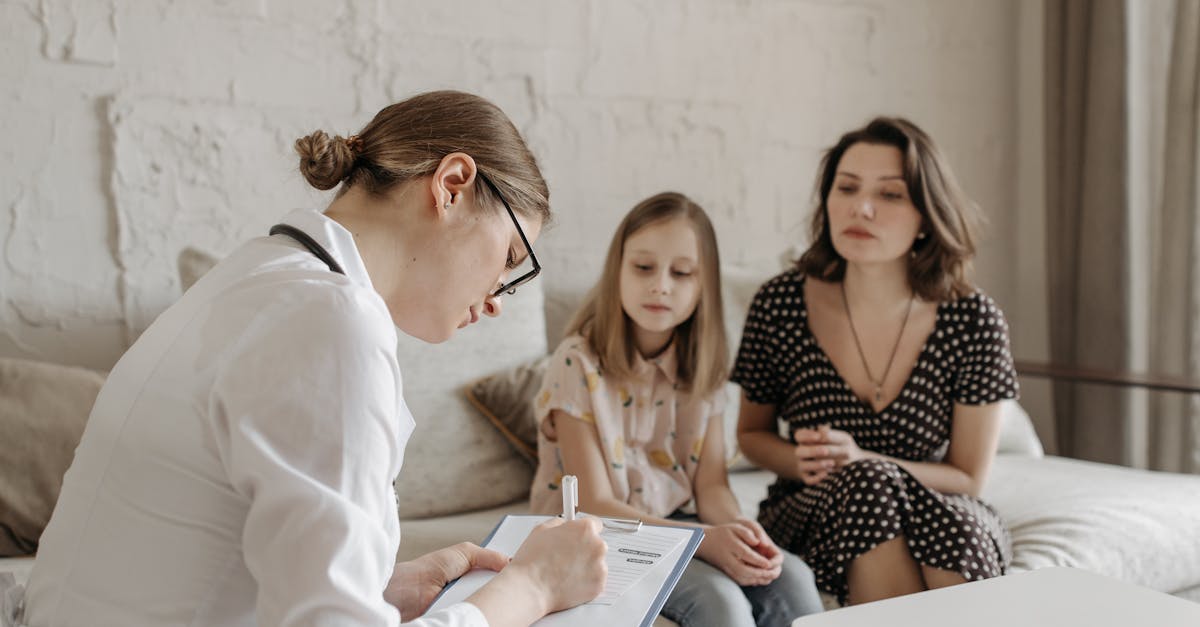 trouvez un pédiatre expérimenté pour le suivi et la santé de vos enfants. conseils, prévention et soins médicaux spécialisés pour les nourrissons, enfants et adolescents.