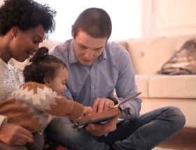 découvrez l'art du storytelling : apprenez à captiver votre audience, transmettre vos messages avec impact et créer des histoires mémorables pour renforcer votre communication personnelle ou professionnelle.