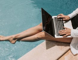 découvrez des conseils pratiques pour améliorer l'équilibre entre vie professionnelle et vie personnelle. apprenez à gérer votre temps, réduire le stress et profiter pleinement de chaque aspect de votre vie.